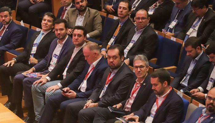 Governadores do Sul e Sudeste solicitam à União adiamento da redução tarifária para veículos eletrificados